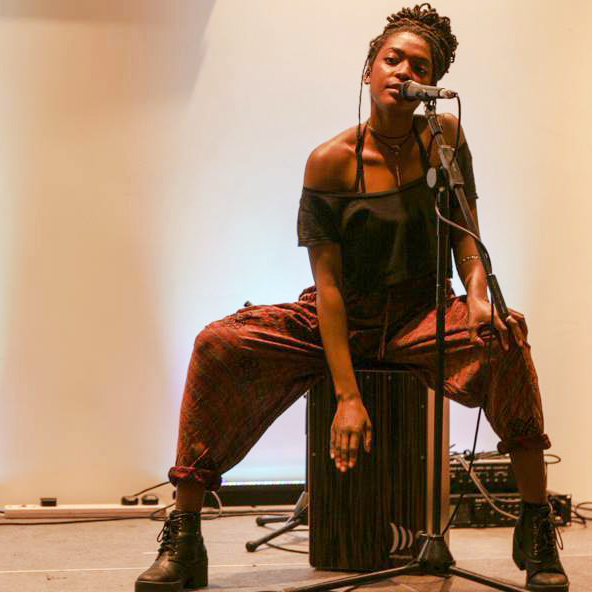 Dee Ajayi