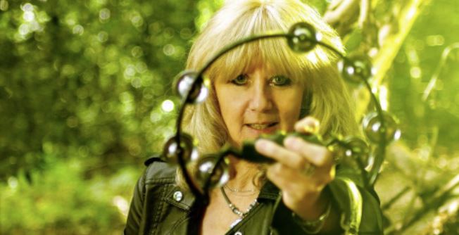 Ceri Justice & The Jury