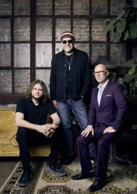 Koch Marshall Trio