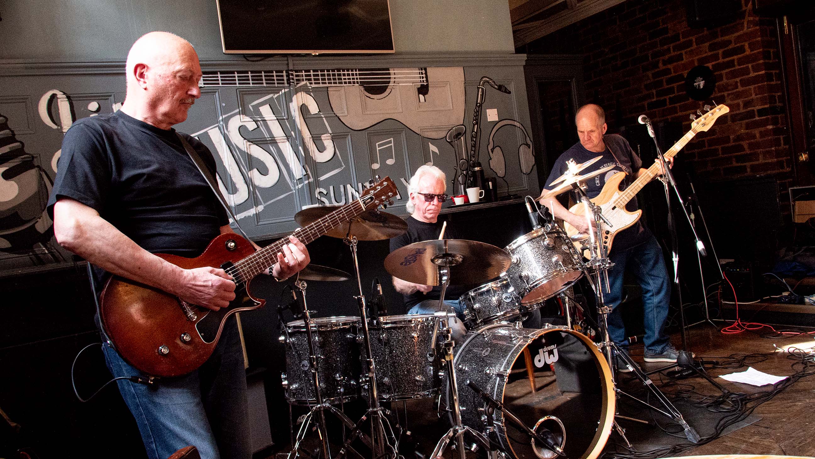 Travelling Riverside Blues Band